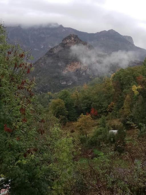 Vila La Borda De Sesué Exteriér fotografie