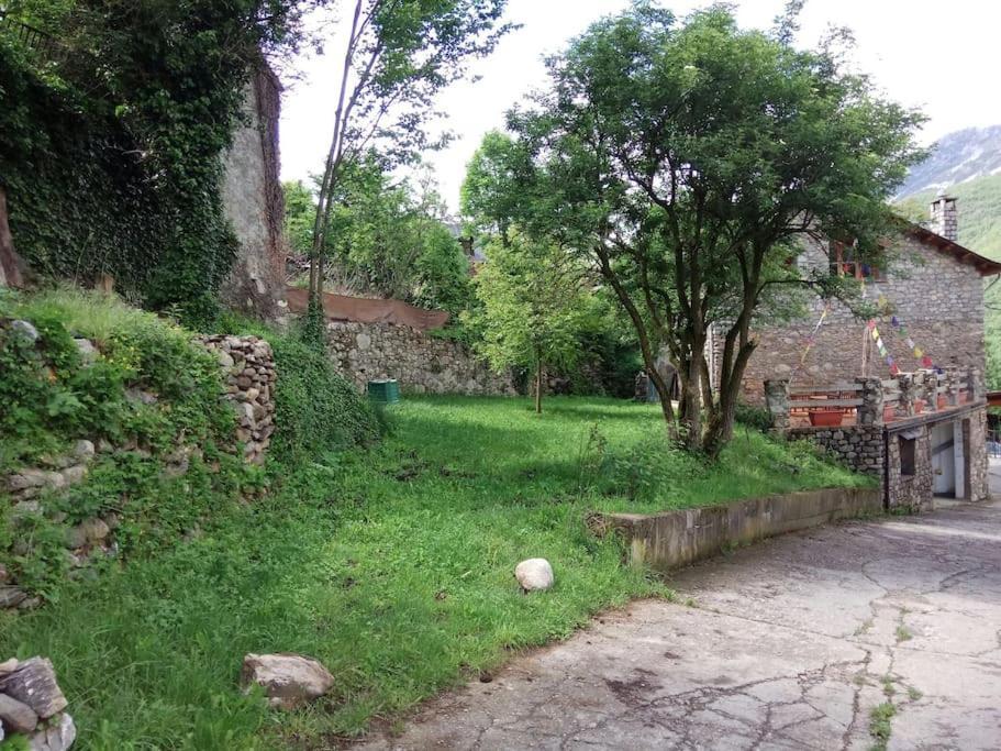 Vila La Borda De Sesué Exteriér fotografie