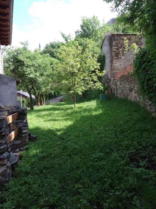 Vila La Borda De Sesué Exteriér fotografie